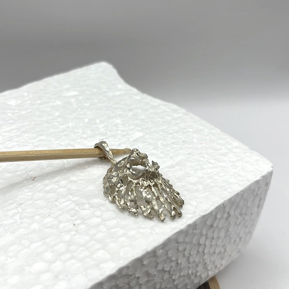 Artisan Lion Head Pendant Sterling Silver Diamond Cut Textured Lion Necklace - Picture 9 of 14